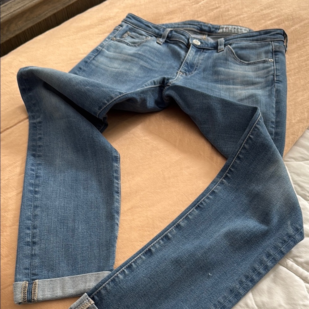AG the stilt roll-up cigarette roll-up women’s Blue Jeans